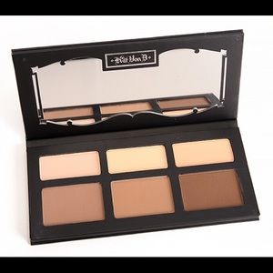 Kat Von D Shade and Light Face Countour Palette